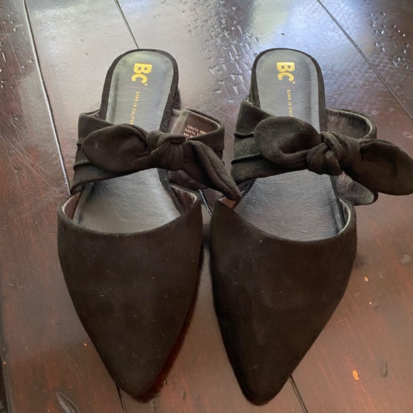 Born in California Black slip on shoes with tie detail, sz. 7 1/2.  NWOT - Picture 2 of 6